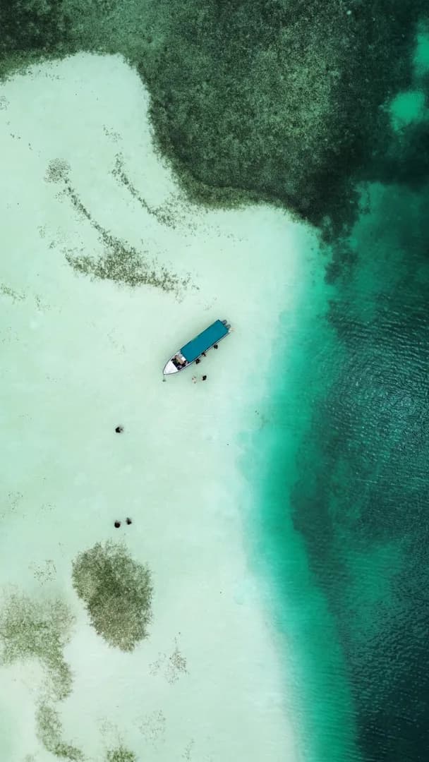 Tour a San Blas scene 2